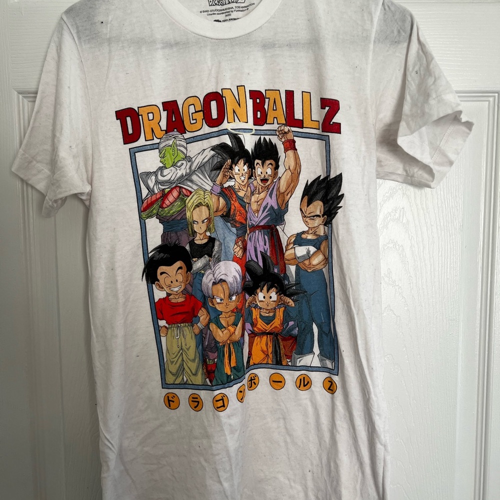 BUNDLE Uniqlo Dragon Ball Z White Graphic Tee